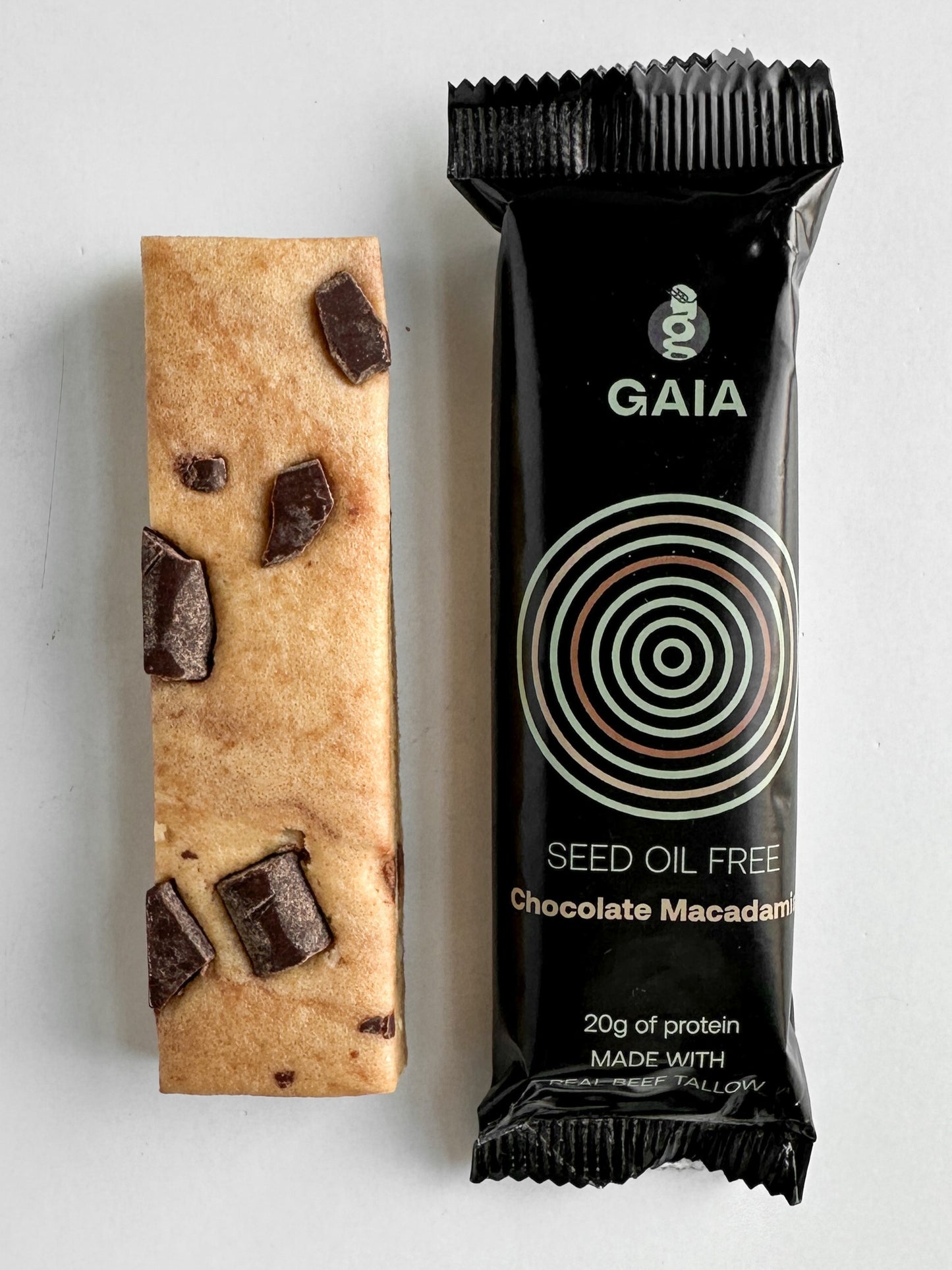 Seed Oil Free Chocolate Macadamia Protein Bar